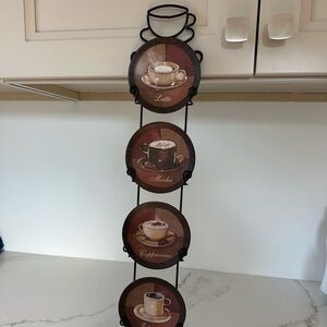 Coffee-Themed mini plate rack